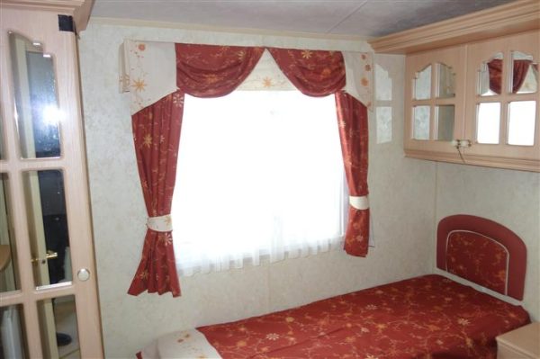 Willerby lyndhurst   Size 38 x 12/ 2 bedroom mobile home - Image 19