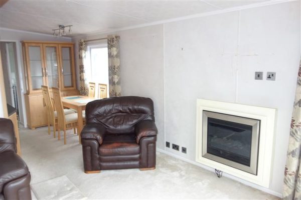 Pemberton Knightsbridge   2 bedroom   Full winter pack   residential spec mobile home - Image 8