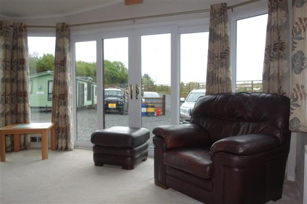 Pemberton Knightsbridge   2 bedroom   Full winter pack   residential spec mobile home - Image 10
