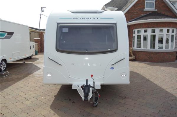 2018 Bailey pursuit 430/4 4 berth  layout  fixed bed - Image 3