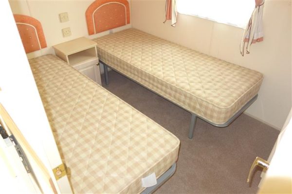 Willerby Granada  Size 35 x12  2bedroom   Full winter pack mobile home - Image 18