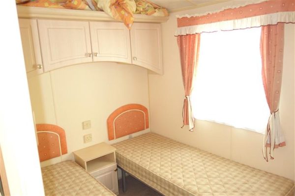 Willerby Granada  Size 35 x12  2bedroom   Full winter pack mobile home - Image 19