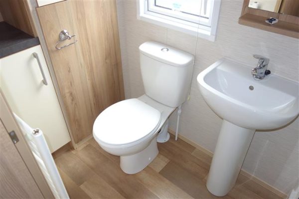 Abi haugmond    Size 38 x12  2 bedroom mobile home - Image 14