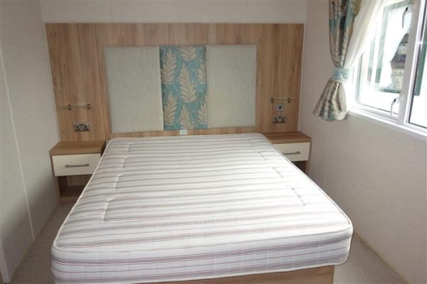 Abi haugmond    Size 38 x12  2 bedroom mobile home - Image 20