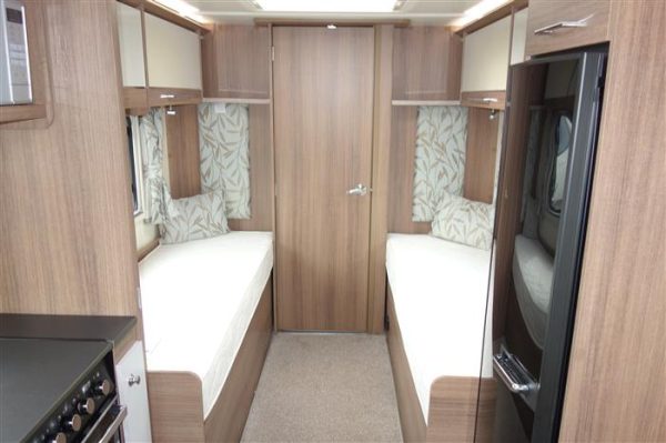2018 Bailey unicorn Cadiz   4 berth single beds layout  - Image 12