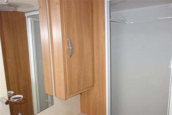 Swift Corniche 19-4  Year 2012  4 berth  - Image 19