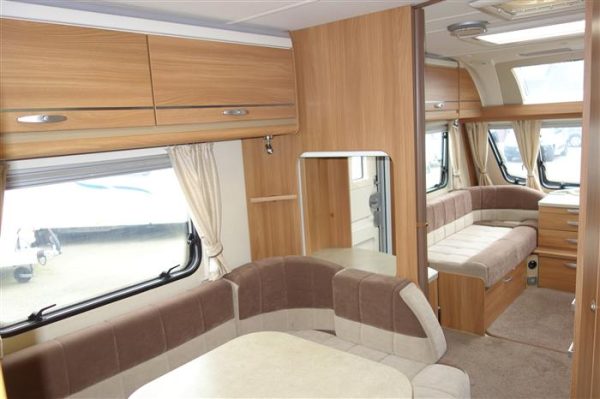Swift Corniche 19-4  Year 2012  4 berth  - Image 21