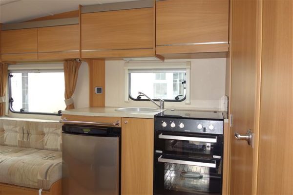 Swift sprite alpine  Year 2010  Berth 2 light weight caravan - Image 6