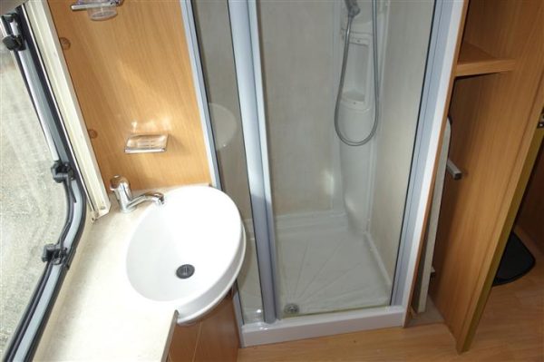 Swift sprite alpine  Year 2010  Berth 2 light weight caravan - Image 14