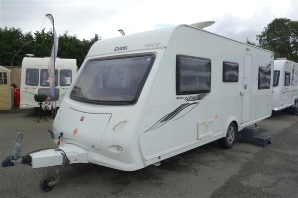 Elddis   Explore 506 triple bunkbeds   Year 2012  Berth 6 perfect family layout caravan  - Image 2