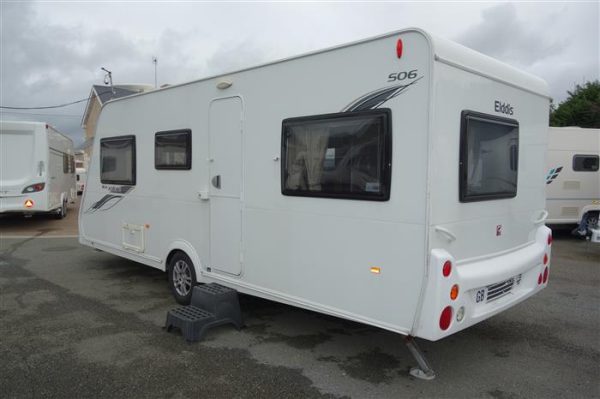 Elddis   Explore 506 triple bunkbeds   Year 2012  Berth 6 perfect family layout caravan  - Image 5