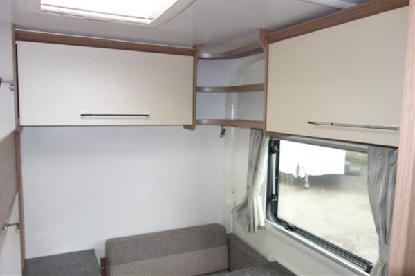 Bailey phoenix 760  Fixed bunkbeds   Year 2019  Berth 6  - Image 15