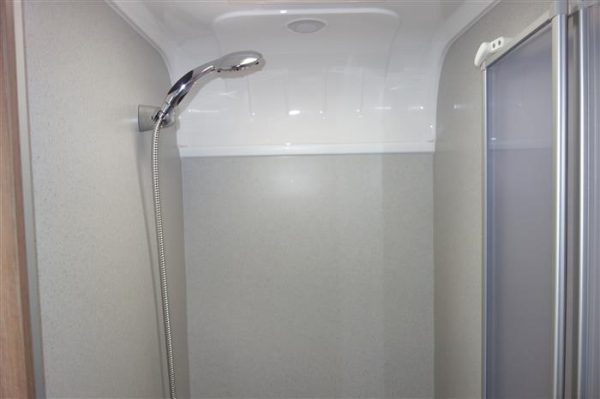 Bailey phoenix 760  Fixed bunkbeds   Year 2019  Berth 6  - Image 21