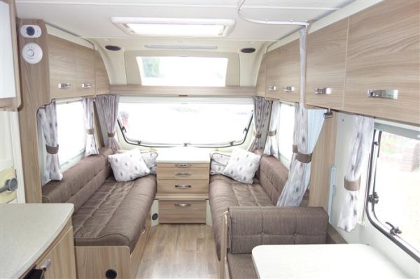 Swift sprite Quattro   Fixed end bedroom   Year 2015  Berth 6  - Image 5