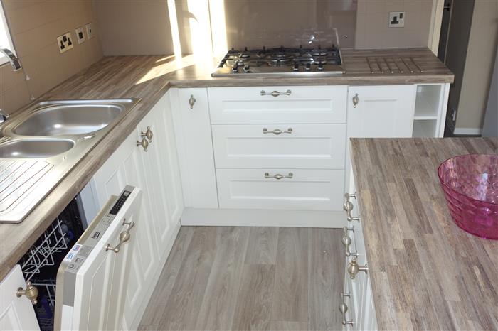 Pemberton Knightsbridge Size 42x14 3 bedroom Full winter pack - Image 12