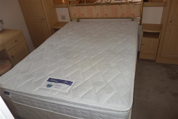 Atlus Staus super 38 x 12 2 bedroom Full winter pack - Image 24