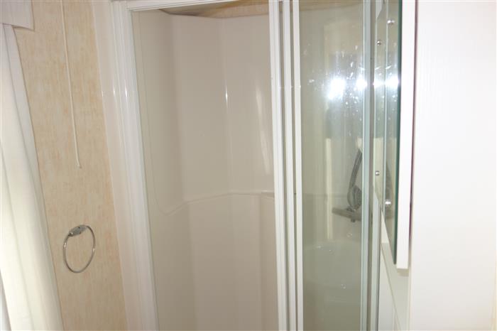 Willerby daresbury Size 35x12 2 bedroom Patio sliding door Full winter pack - Image 14