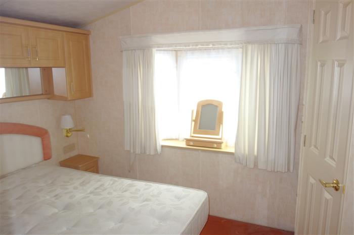 Willerby daresbury Size 35x12 2 bedroom Patio sliding door Full winter pack - Image 18