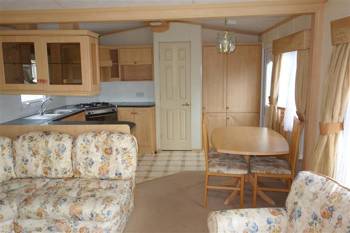 Willerby aspen T model FULL WINTER PACK 37X12 / 2 BEDROOM - Image 9