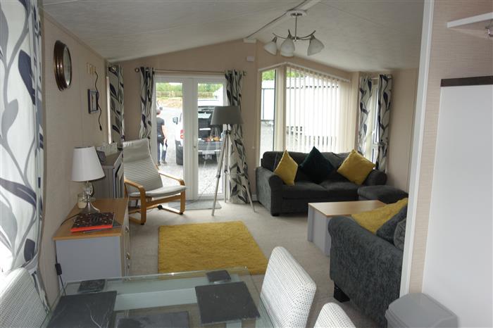 WILLERBY Meridian lodge 42ft x 13.6 ft 2-bedroom - Image 9