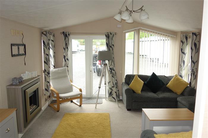 WILLERBY Meridian lodge 42ft x 13.6 ft 2-bedroom - Image 10