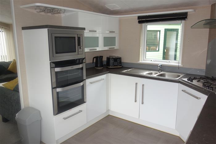 WILLERBY Meridian lodge 42ft x 13.6 ft 2-bedroom - Image 20