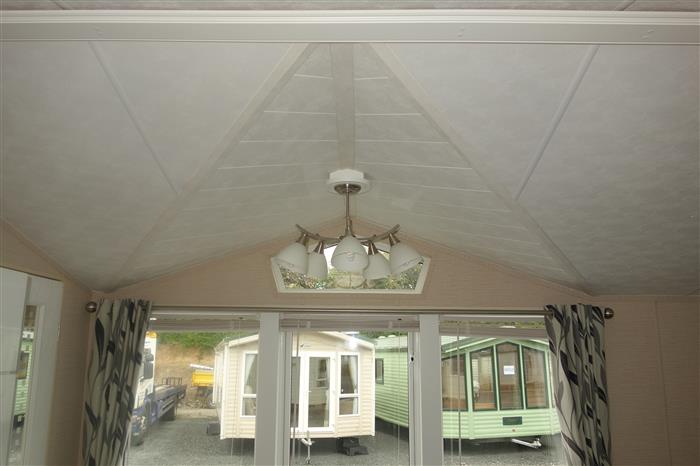 WILLERBY Meridian lodge 42ft x 13.6 ft 2-bedroom - Image 23