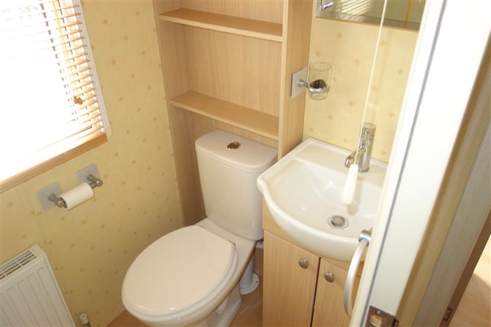 Swift Moselle FULL WINTER PACK 35x12 / 2 BEDROOM - Image 13